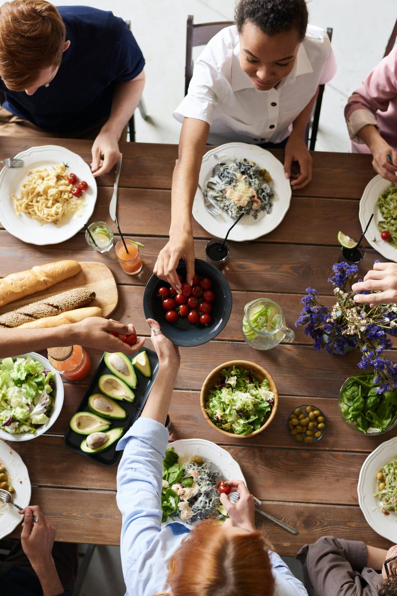 Passing food around the table