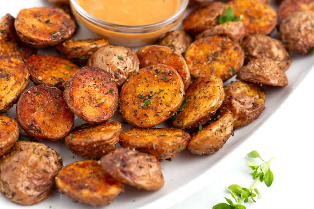 Simple Crispy Oven Roasted Potatoes Recipe So Golden Borrowed Bites 5762