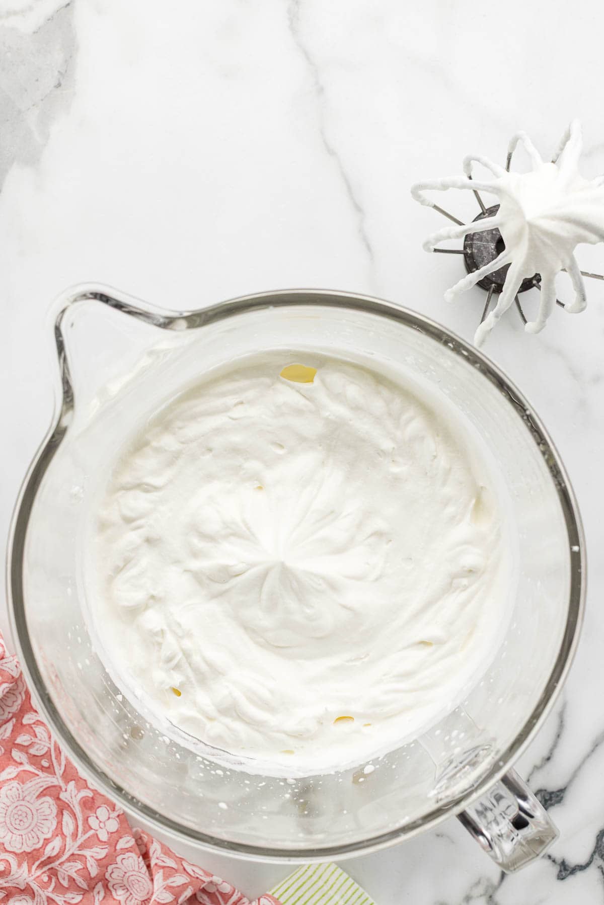Blended topping for strawberry mousse.